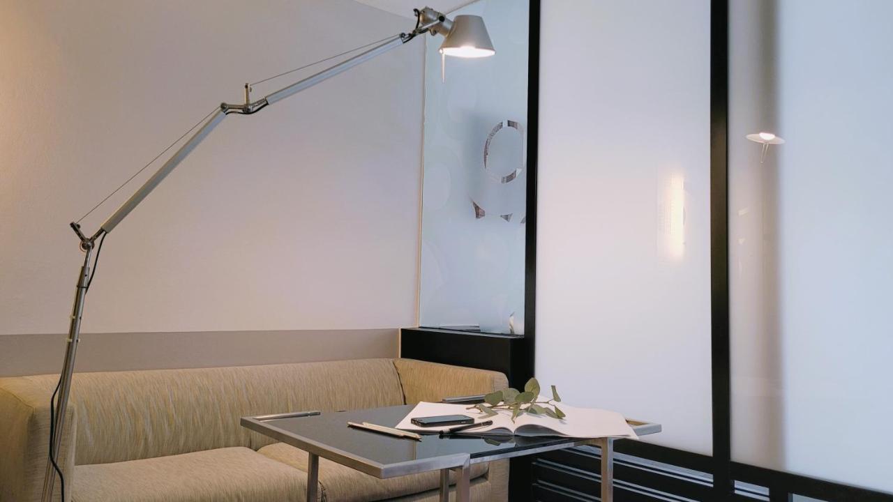 Twenty Three Residence Bangkok Extérieur photo